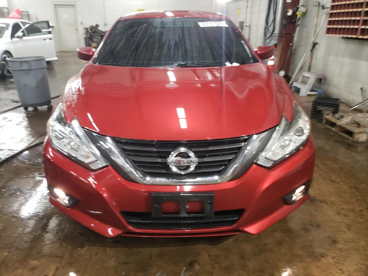2016 Nissan Altima VIN 1N4AL3AP8GC290110 Copart auction photo, rear end / minor dent/scratches damage thumbnail 5