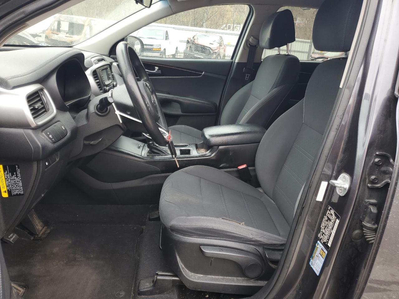 2017 KIA Sorento VIN 5XYPGDA57HG291808 Copart auction photo, front end damage thumbnail 7