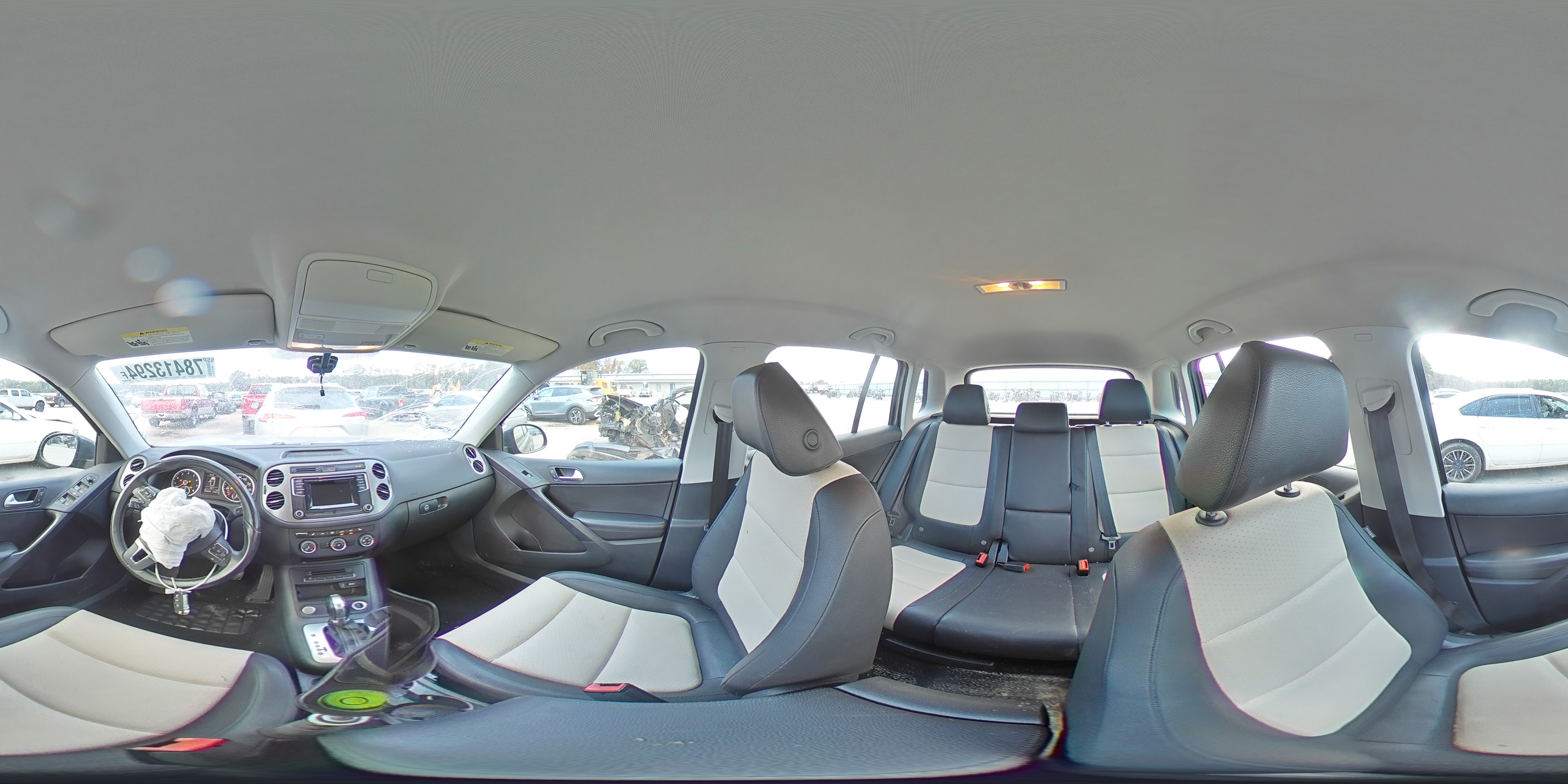 2016 Volkswagen Tiguan VIN WVGAV7AX4GW533630 Copart auction photo, front end damage thumbnail 14