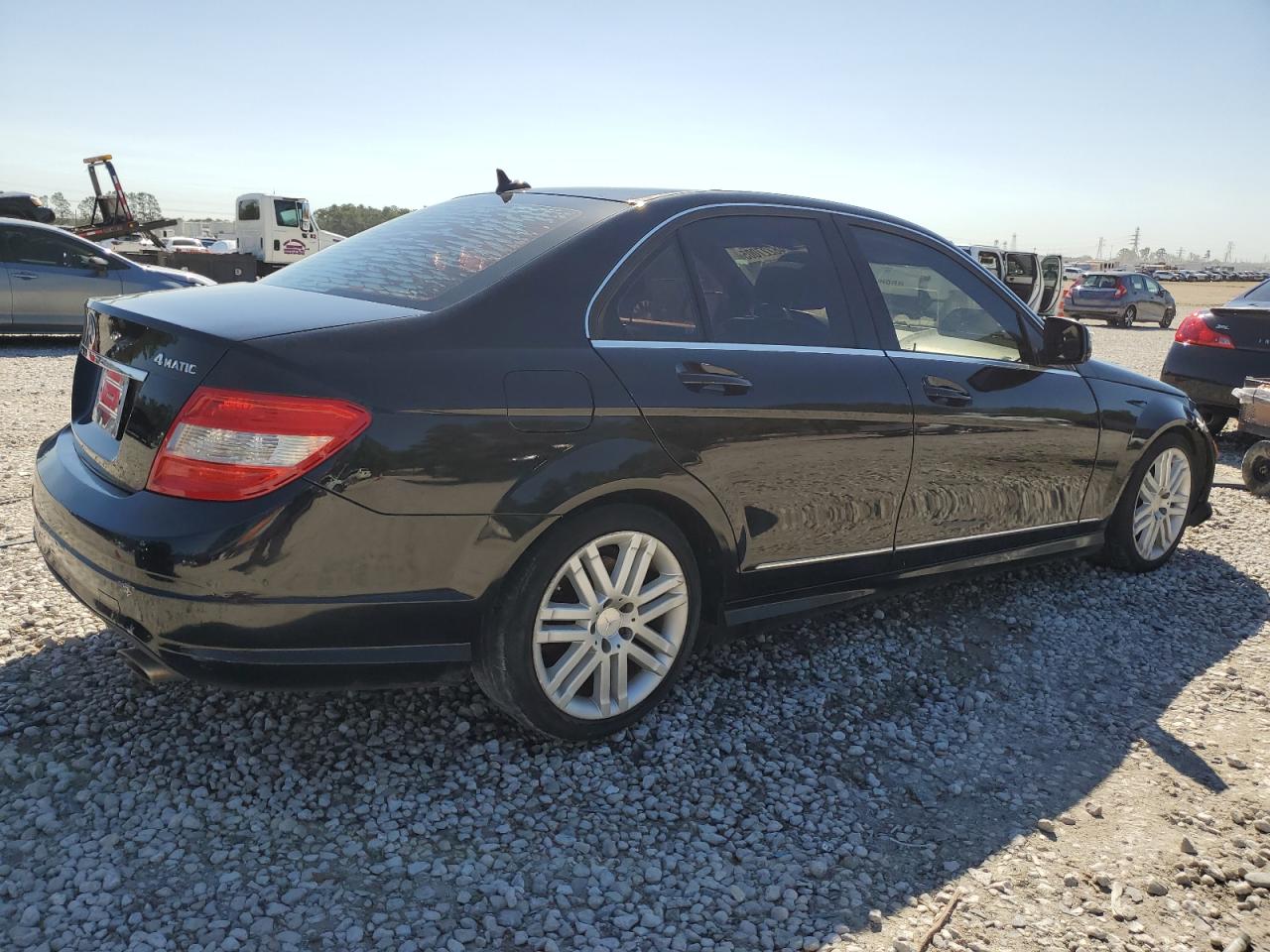 2009 Mercedes-Benz C-klasse VIN WDDGF81X89R051624 Copart auction photo, water/flood / front end damage thumbnail 3