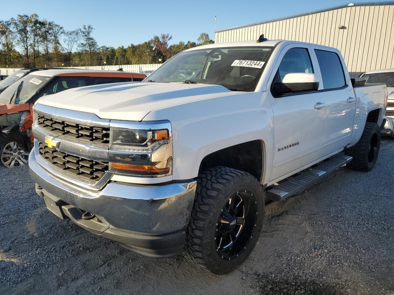 2018 Chevrolet Silverado VIN 3GCUKREC5JG192483
