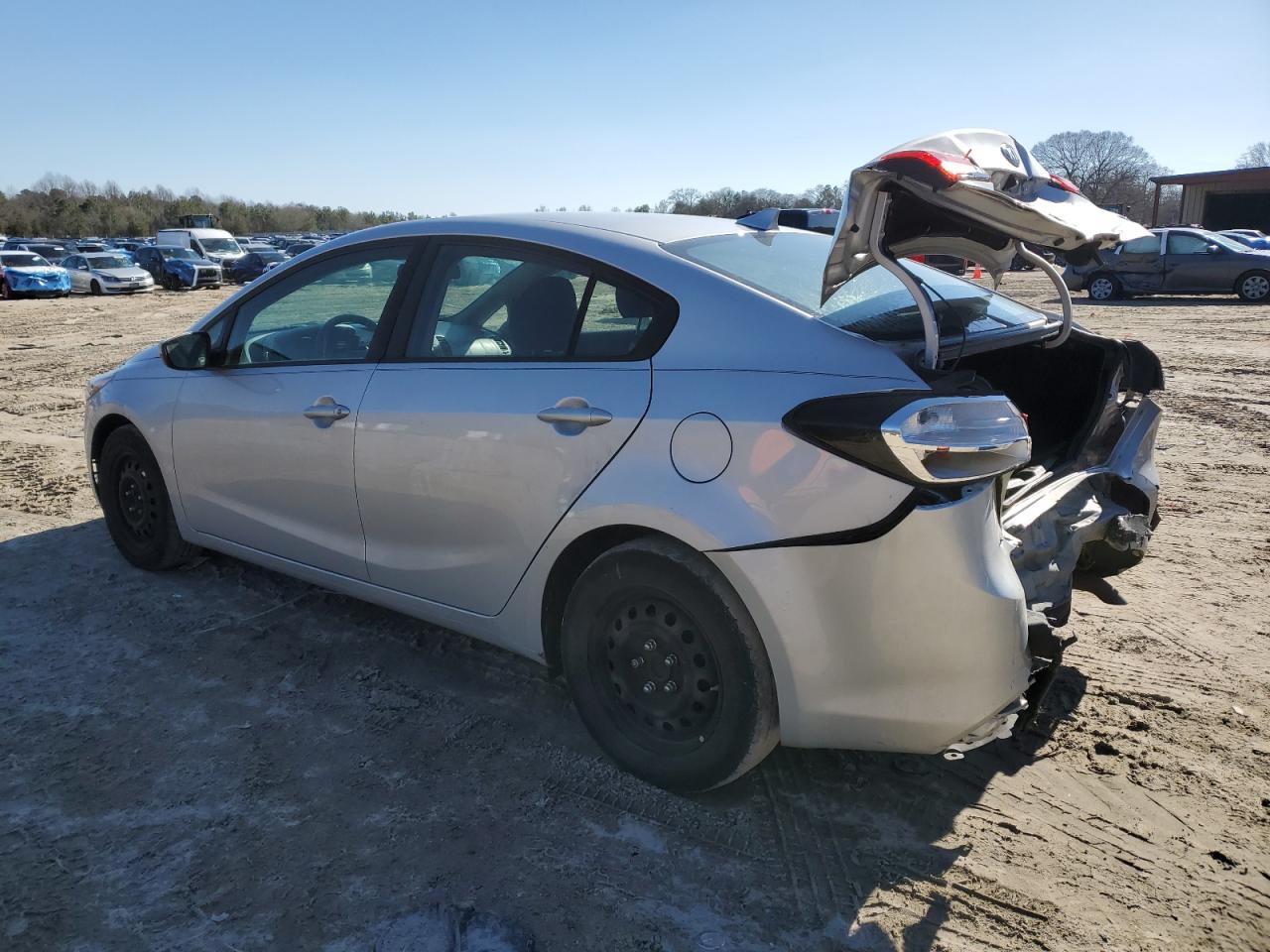 2018 KIA Forte VIN 3KPFK4A75JE275332 Copart auction photo, rear end / front end damage thumbnail 2