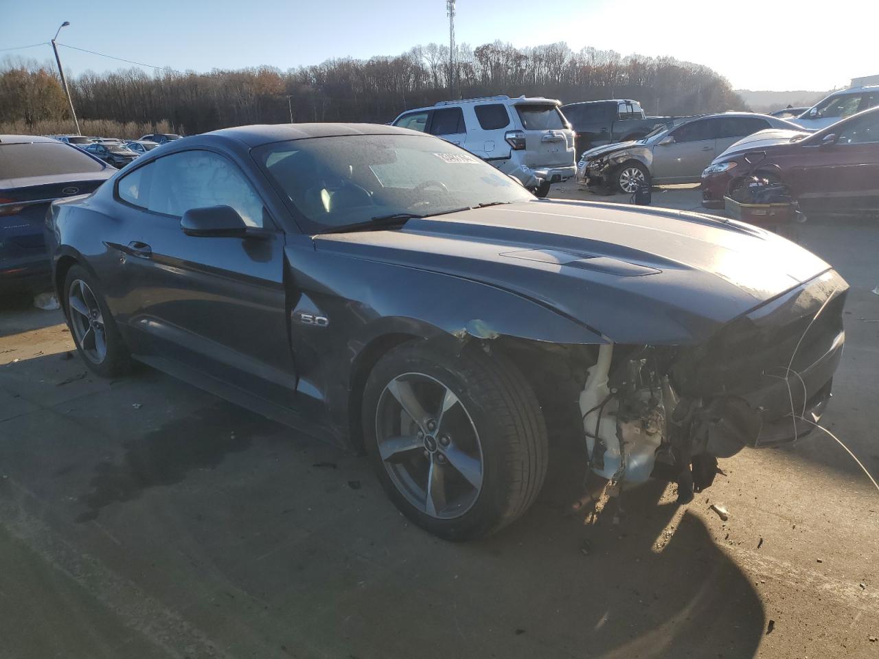 2016 Ford Mustang VIN 1FA6P8CF7G5272374 Copart auction photo, front end / minor dent/scratches damage thumbnail 4