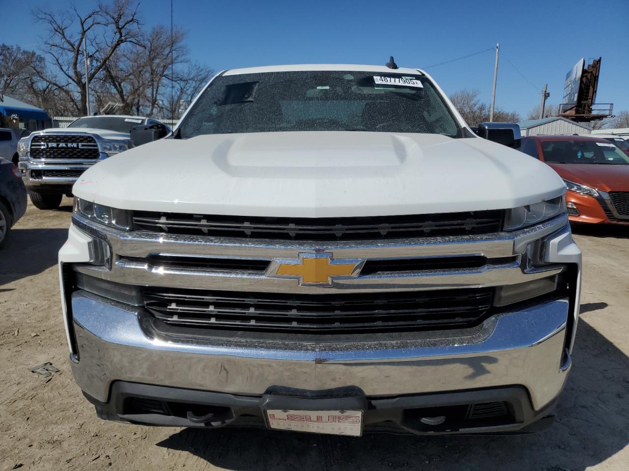 2020 Chevrolet Silverado VIN 1GCRYDEDXLZ202282 Copart auction photo, side damage thumbnail 5