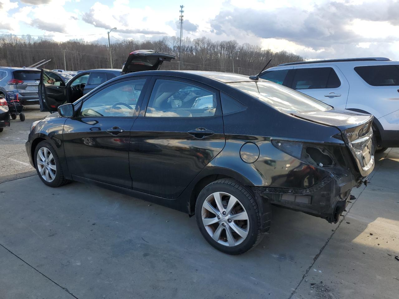 2013 Hyundai Accent VIN KMHCU4AE5DU479335 Copart auction photo, rear end damage thumbnail 2