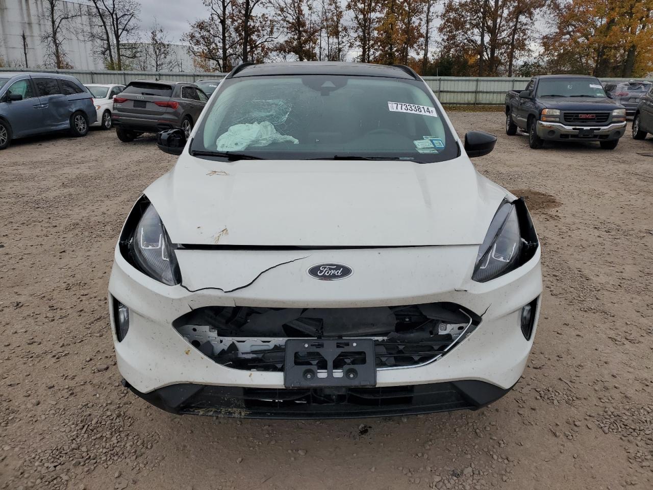 2022 Ford Escape VIN 1FMCU9H97NUB35657 Copart auction photo, front end damage thumbnail 5