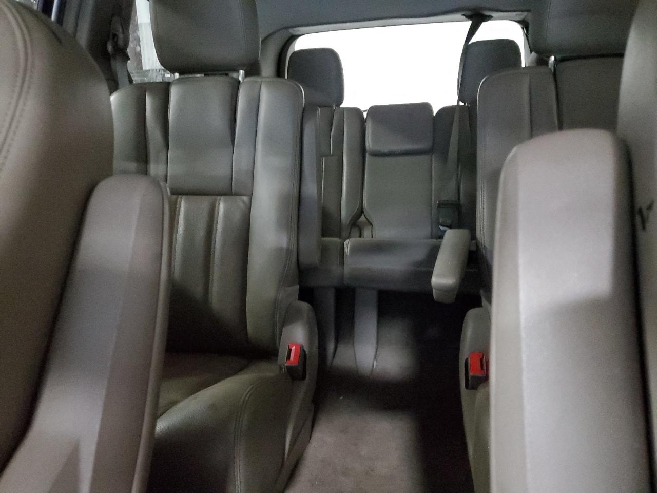 2012 Chrysler Town & Country VIN 2C4RC1CG8CR368417 Copart auction photo, front end damage thumbnail 10