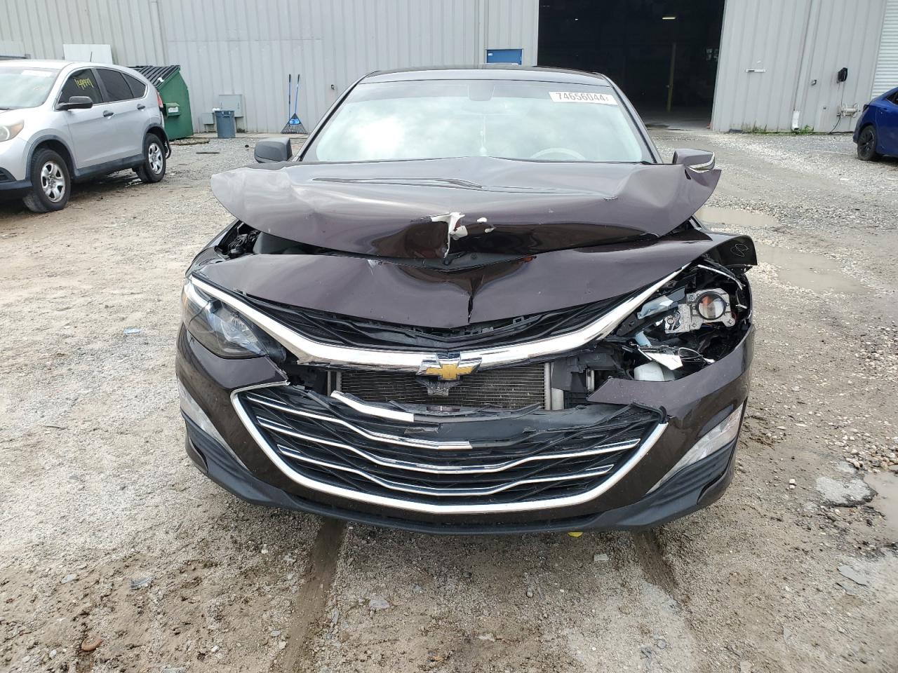 2021 Chevrolet Malibu VIN 1G1ZD5STXMF026729 Copart auction photo, front end / minor dent/scratches damage thumbnail 5