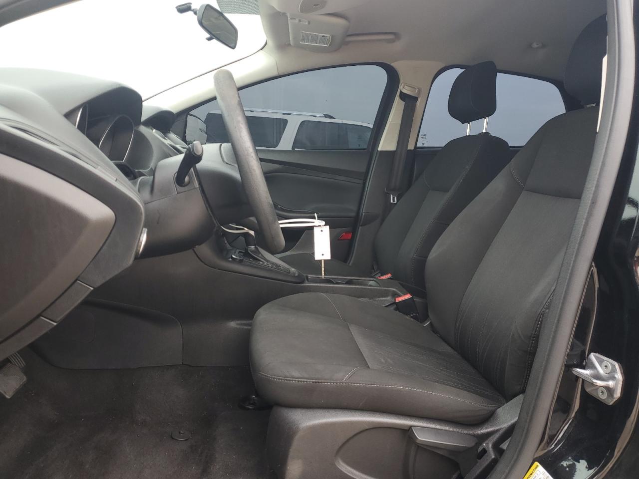 2017 Ford Focus VIN 1FADP3E26HL235429 Copart auction photo, front end / minor dent/scratches damage thumbnail 7
