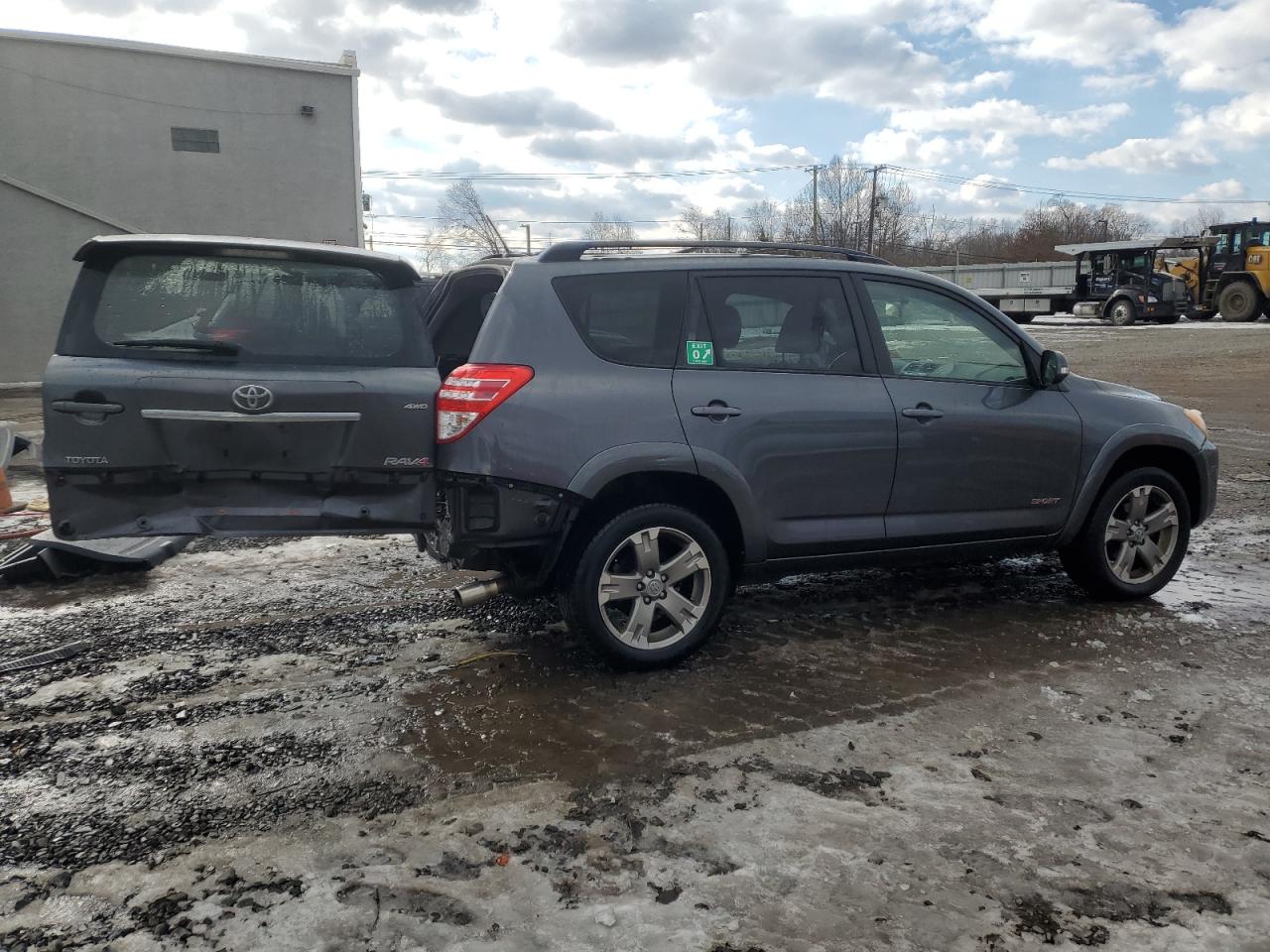 2010 Toyota RAV 4 VIN JTMRK4DV1A5094005 Copart auction photo, rear end damage thumbnail 3