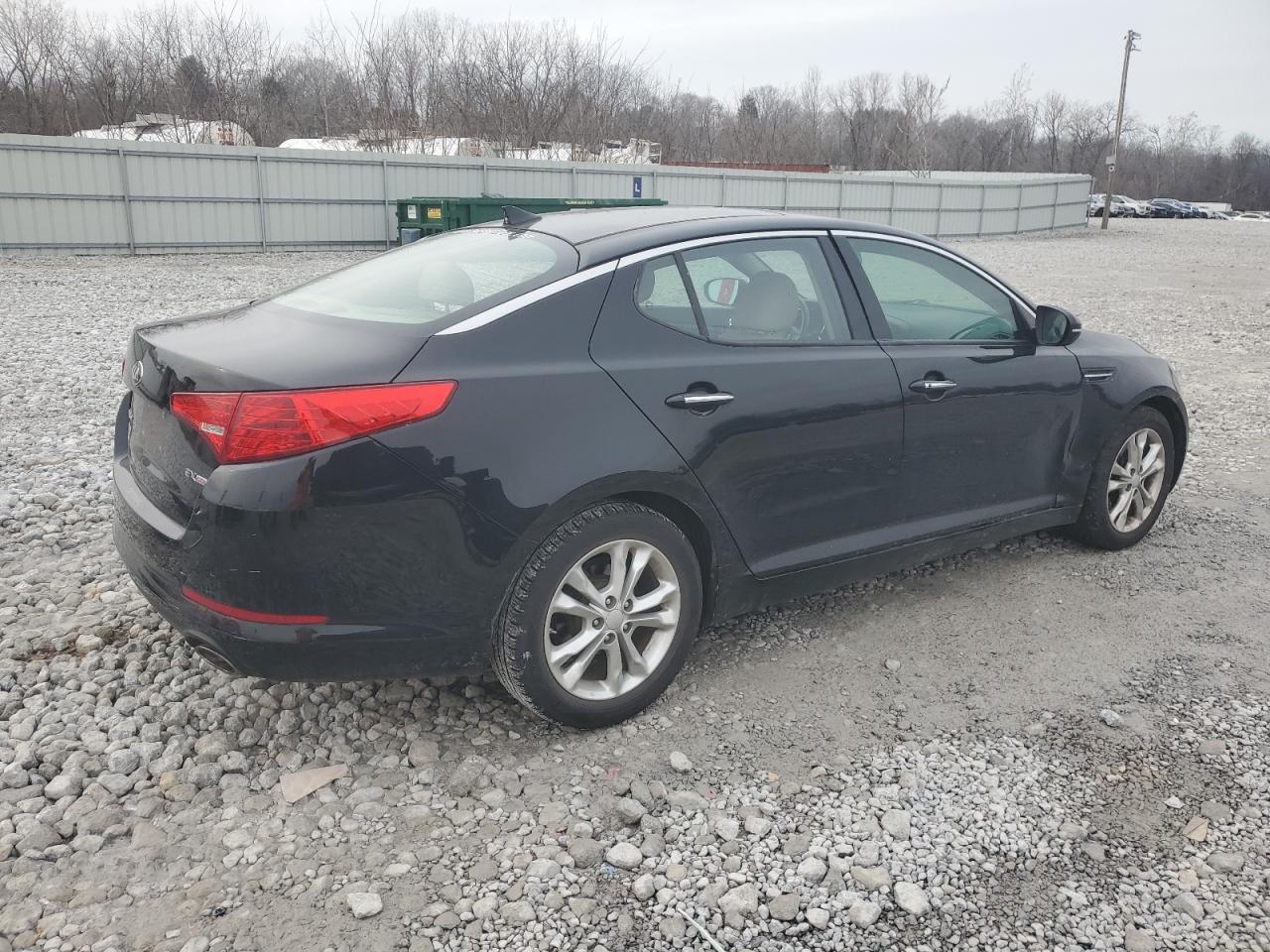 2013 KIA Optima VIN 5XXGN4A72DG214575 Copart auction photo, side / front end damage thumbnail 3