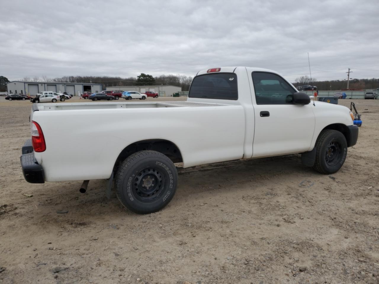 2006 Toyota Tundra VIN 5TBJU32196S460580 Copart auction photo, front end / minor dent/scratches damage thumbnail 3