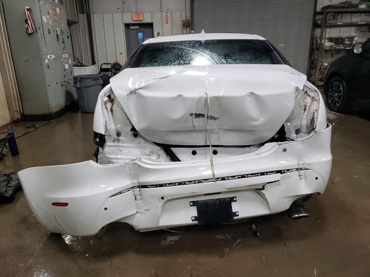 2017 Jaguar XJ VIN SAJWJ2GD7H8W04672 Copart auction photo, rear end damage thumbnail 6