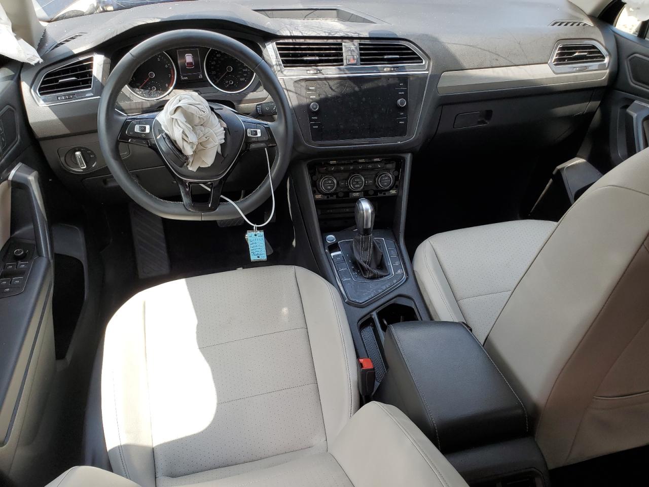 2021 Volkswagen Tiguan VIN 3VV3B7AX1MM127047 Copart auction photo, front end damage thumbnail 8