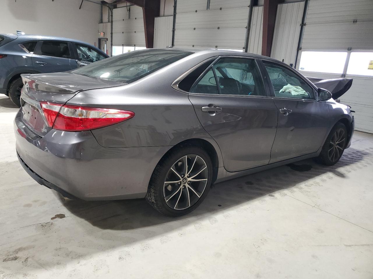 2017 Toyota Camry VIN 4T1BF1FKXHU391065 Copart auction photo, front end damage thumbnail 3