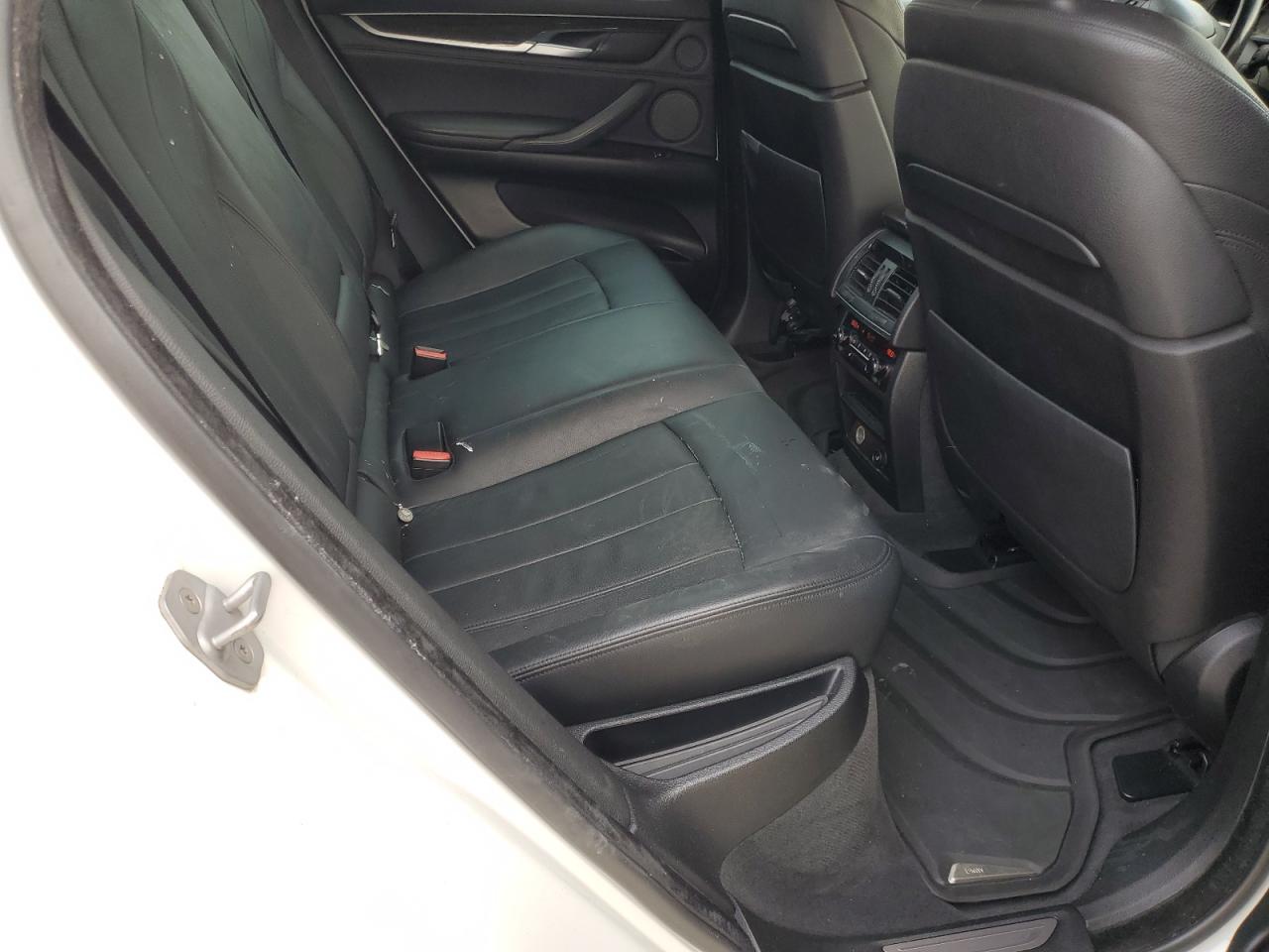 2015 BMW X6 VIN 5UXKU6C55F0F94151 Copart auction photo, rear end / minor dent/scratches damage thumbnail 11