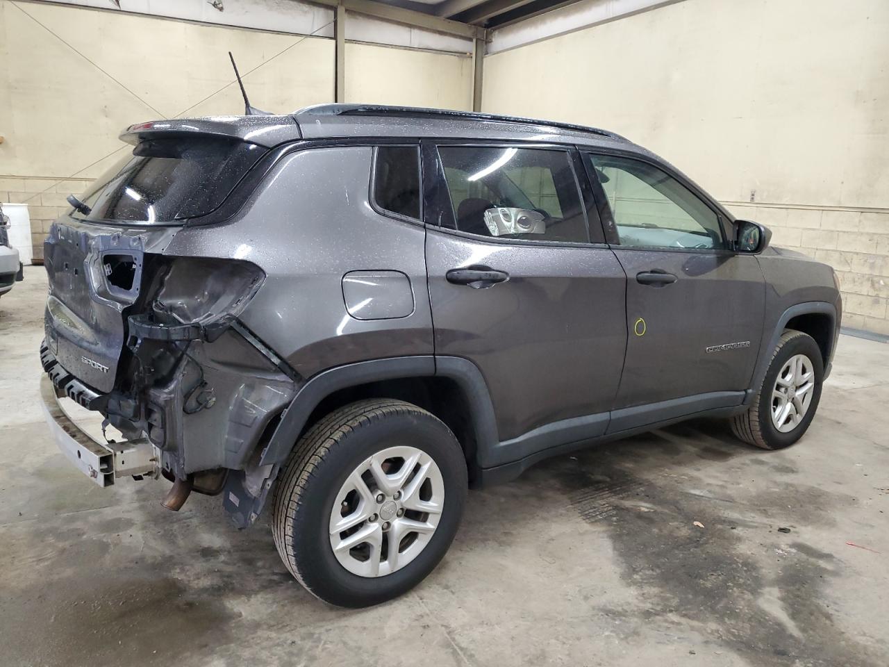 2018 Jeep Compass VIN 3C4NJDABXJT214329 Copart auction photo, rear end / minor dent/scratches damage thumbnail 3