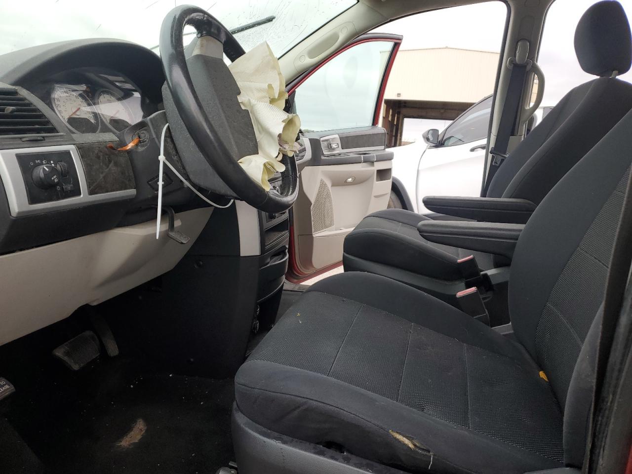 2009 Dodge Caravan VIN 2D8HN54139R661918 Copart auction photo, front end damage thumbnail 7