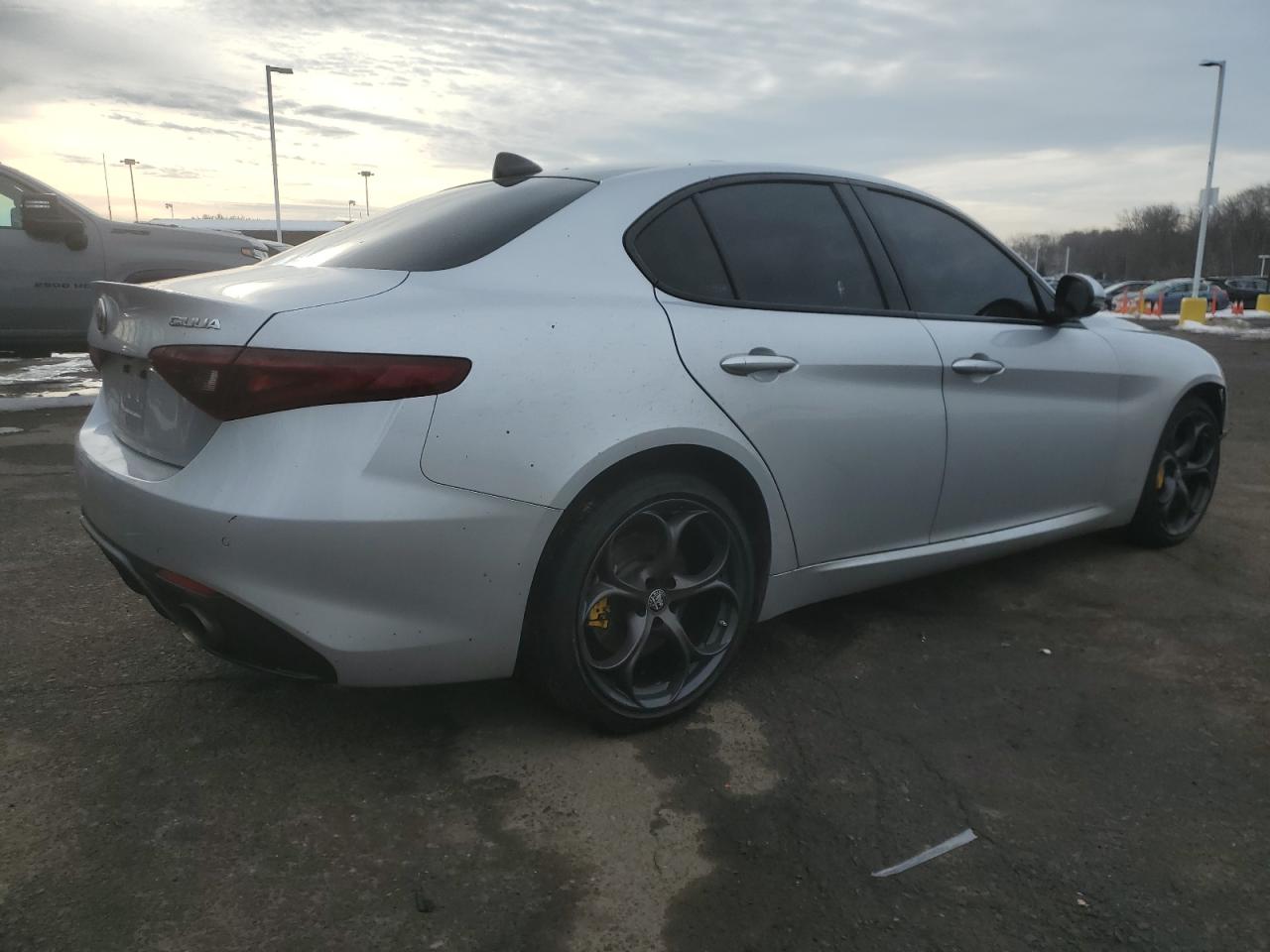 2020 Alfa Romeo Giulia VIN ZARFANBN4L7625998 Copart auction photo, front end / minor dent/scratches damage thumbnail 3