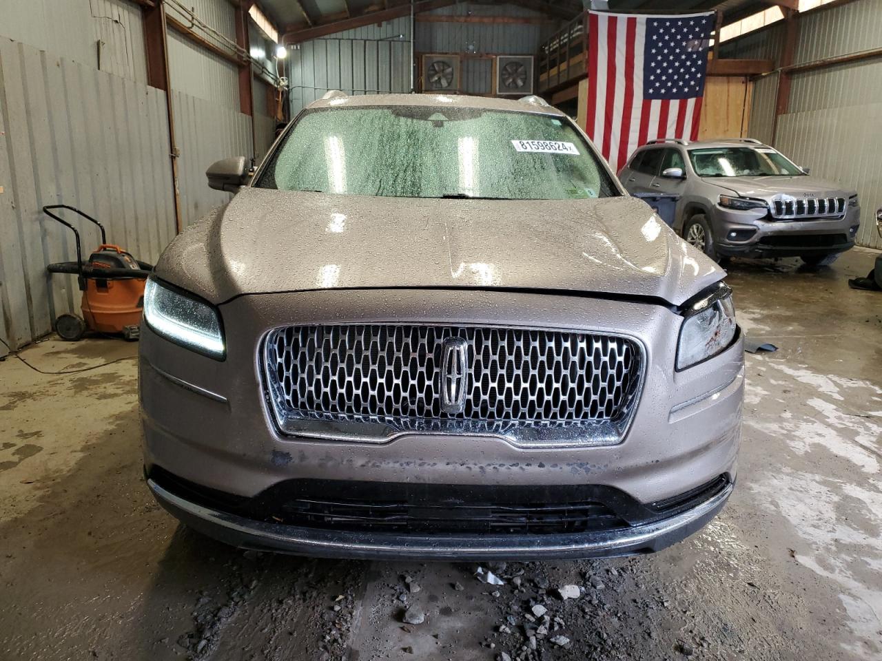 2021 Lincoln Nautilus VIN 2LMPJ8J96MBL00928 Copart auction photo, side damage thumbnail 5