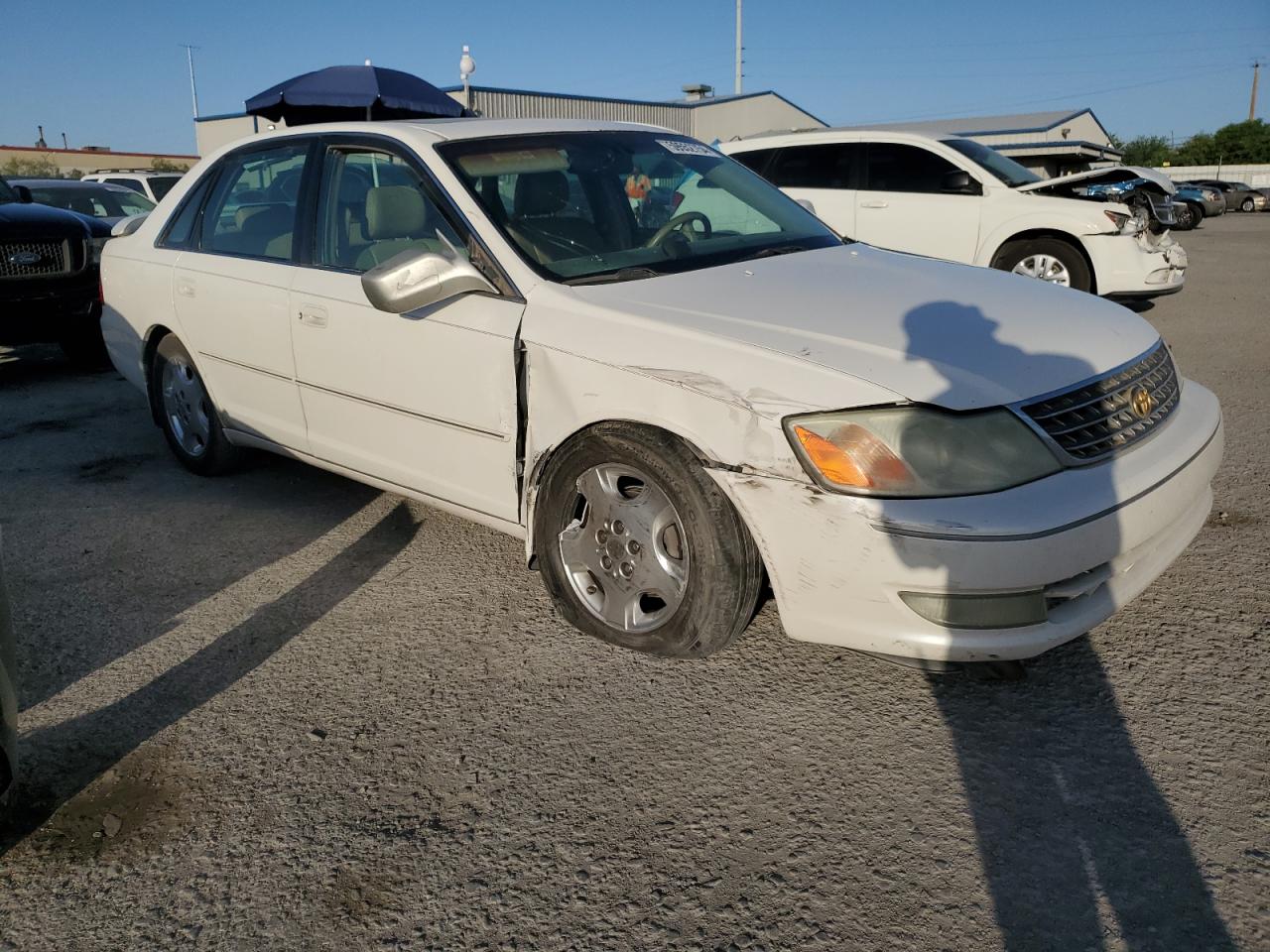 2003 Toyota Avalon VIN 4T1BF28B63U326063 Copart auction photo, front end damage thumbnail 4