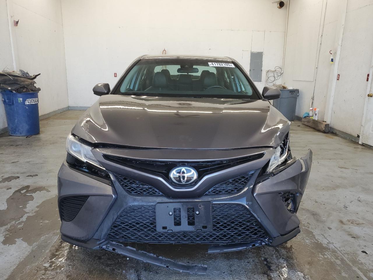2019 Toyota Camry VIN 4T1B11HK7KU200690 Copart auction photo, rear end / front end damage thumbnail 5