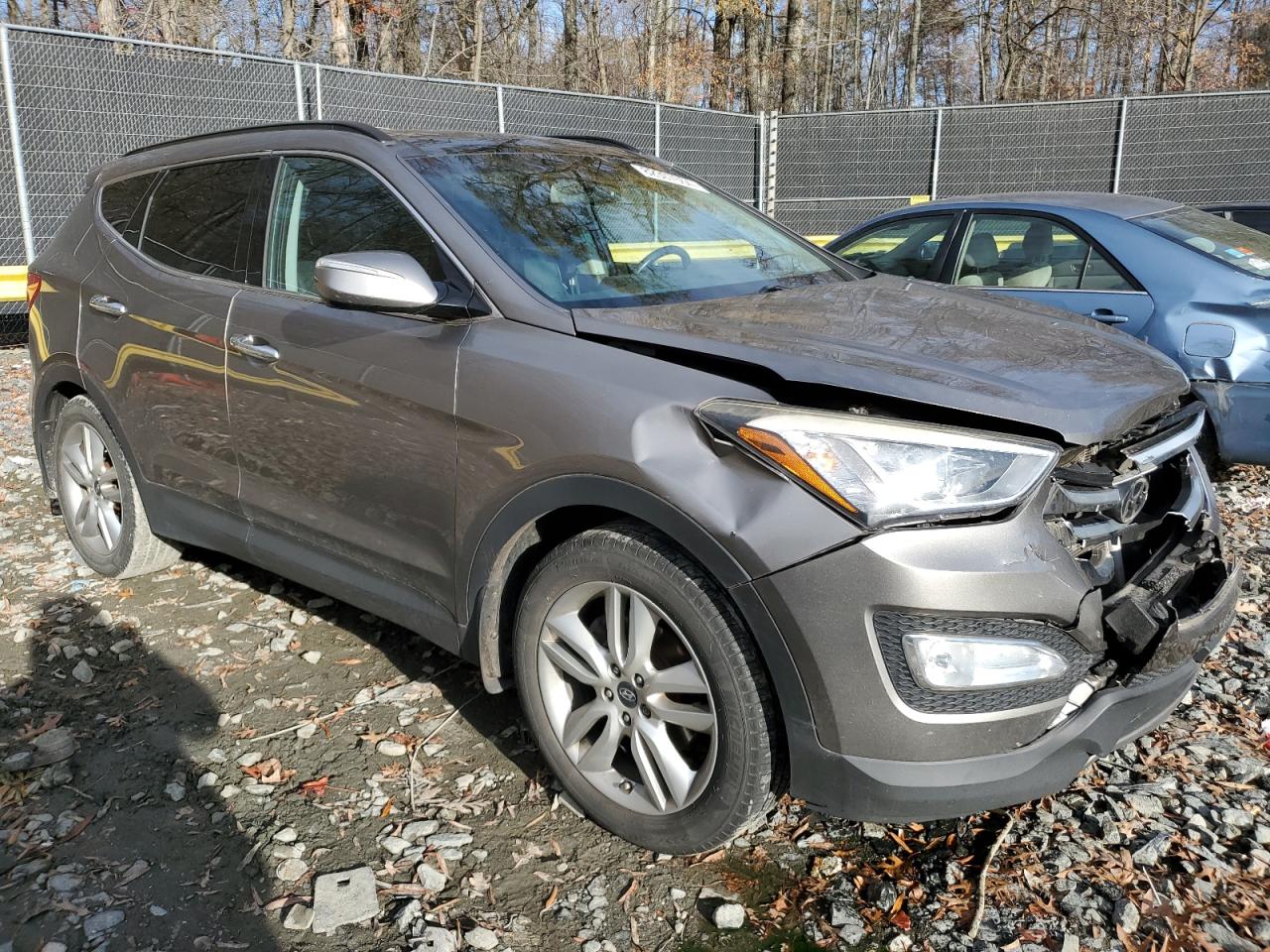 2016 Hyundai Santa Fe VIN 5XYZW4LA2GG335279 Copart auction photo, front end damage thumbnail 4
