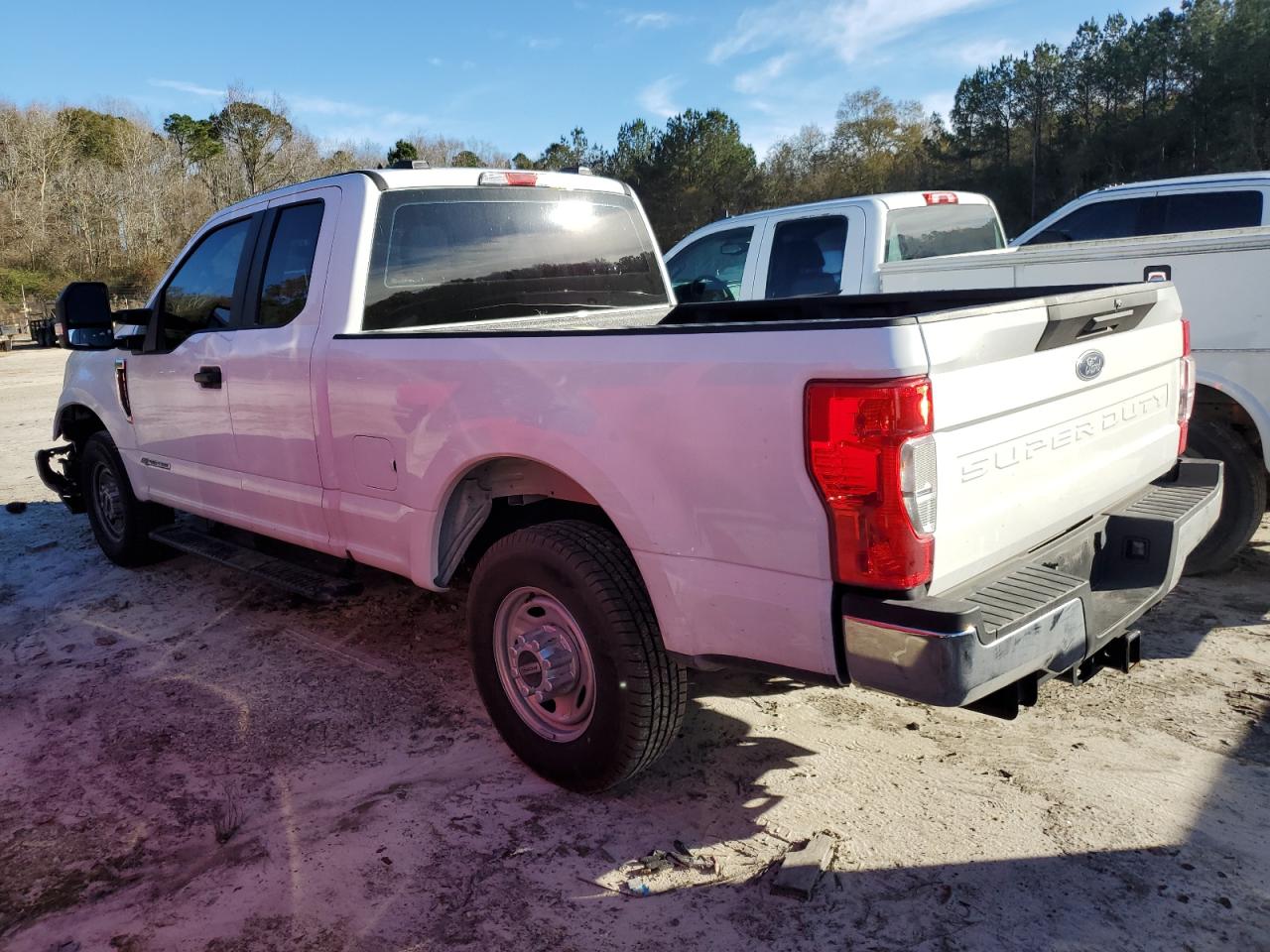 2022 Ford F250 VIN 1FT8X2ATXNEF20817 Copart auction photo, front end damage thumbnail 2
