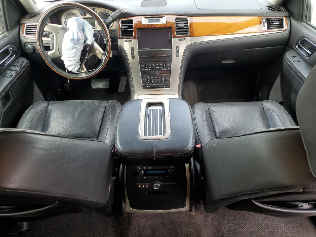 2014 Cadillac Escalade VIN 1GYS4DEF7ER209217 Copart auction photo, front end damage thumbnail 8