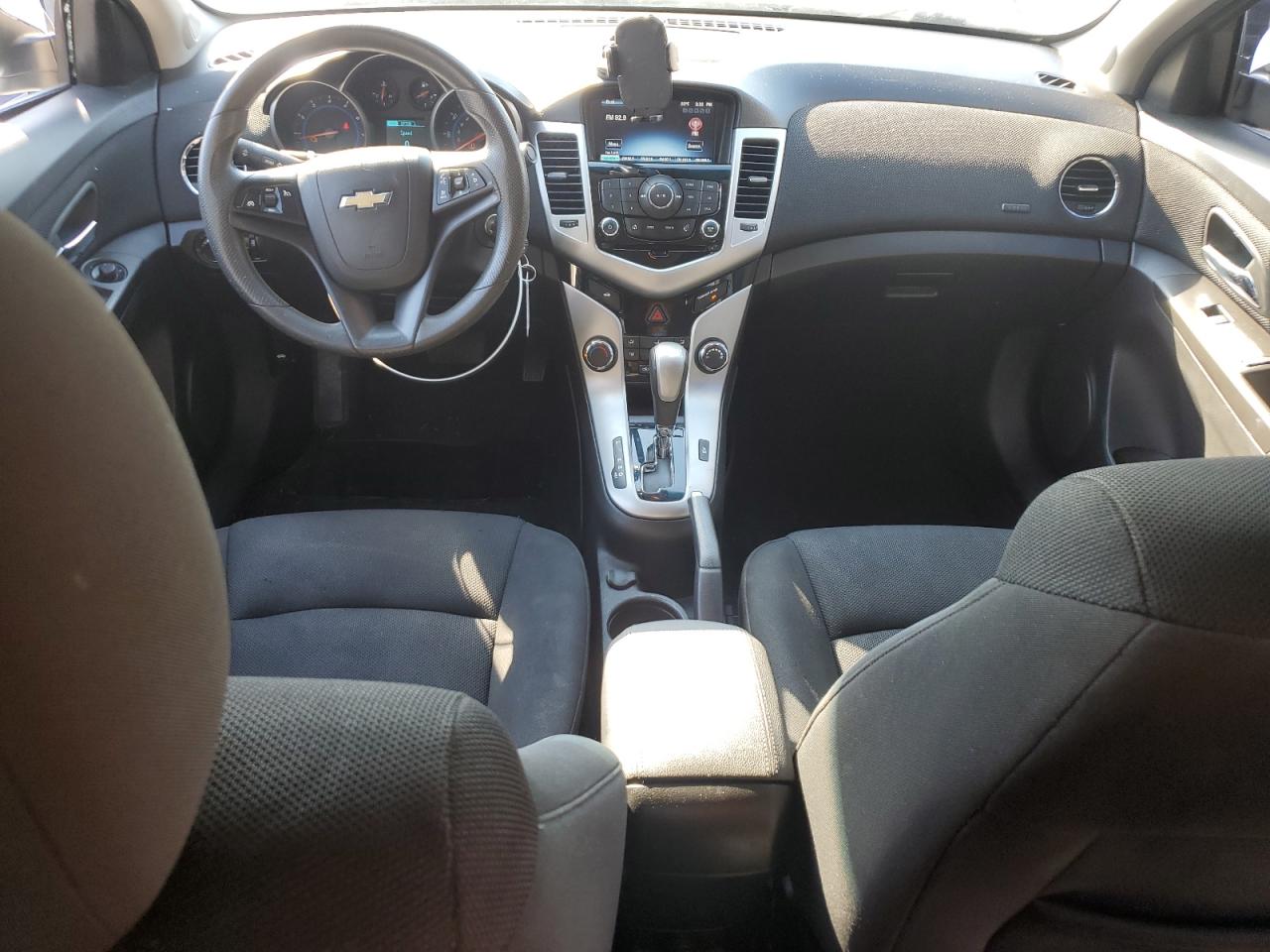 2016 Chevrolet Cruze VIN 1G1PE5SB7G7205885 Copart auction photo, side / front end damage thumbnail 8