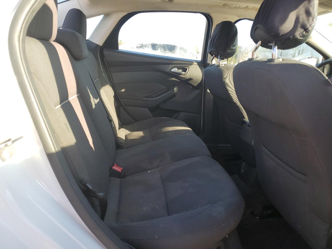 2012 Ford Focus VIN 1FAHP3H22CL367156 Copart auction photo, rear end damage thumbnail 10