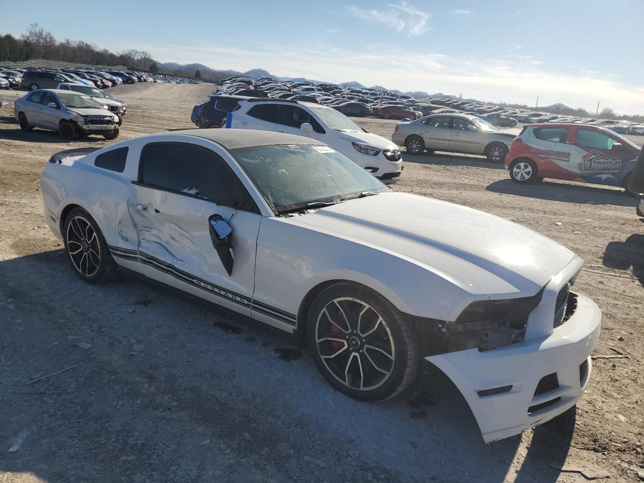 2014 Ford Mustang VIN 1ZVBP8AM5E5217992 Copart auction photo, side / front end damage thumbnail 4