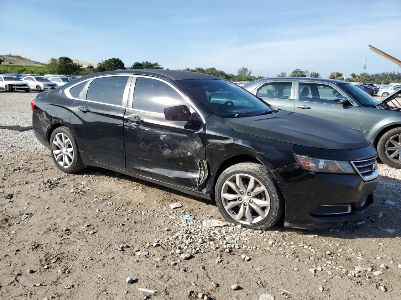 2017 Chevrolet Impala VIN 1G1105S38HU193181 Copart auction photo, side / minor dent/scratches damage thumbnail 4