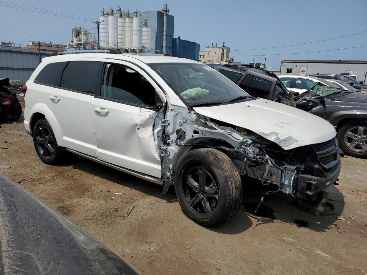 2020 Dodge Journey VIN 3C4PDCGB2LT206147 Copart auction photo, front end / side damage thumbnail 4