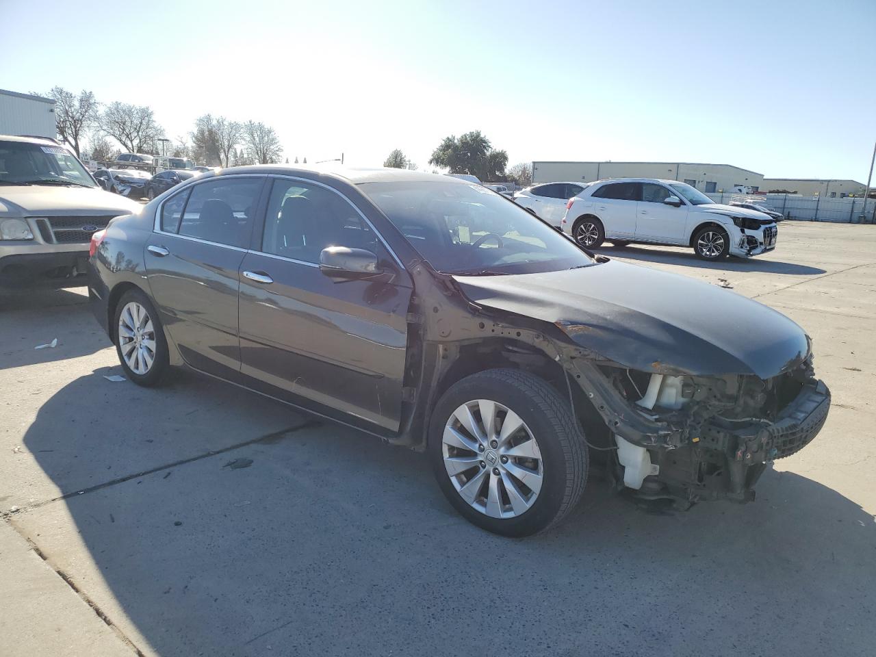2013 Honda Accord VIN 1HGCR2F81DA009321 Copart auction photo, front end / rear end damage thumbnail 4
