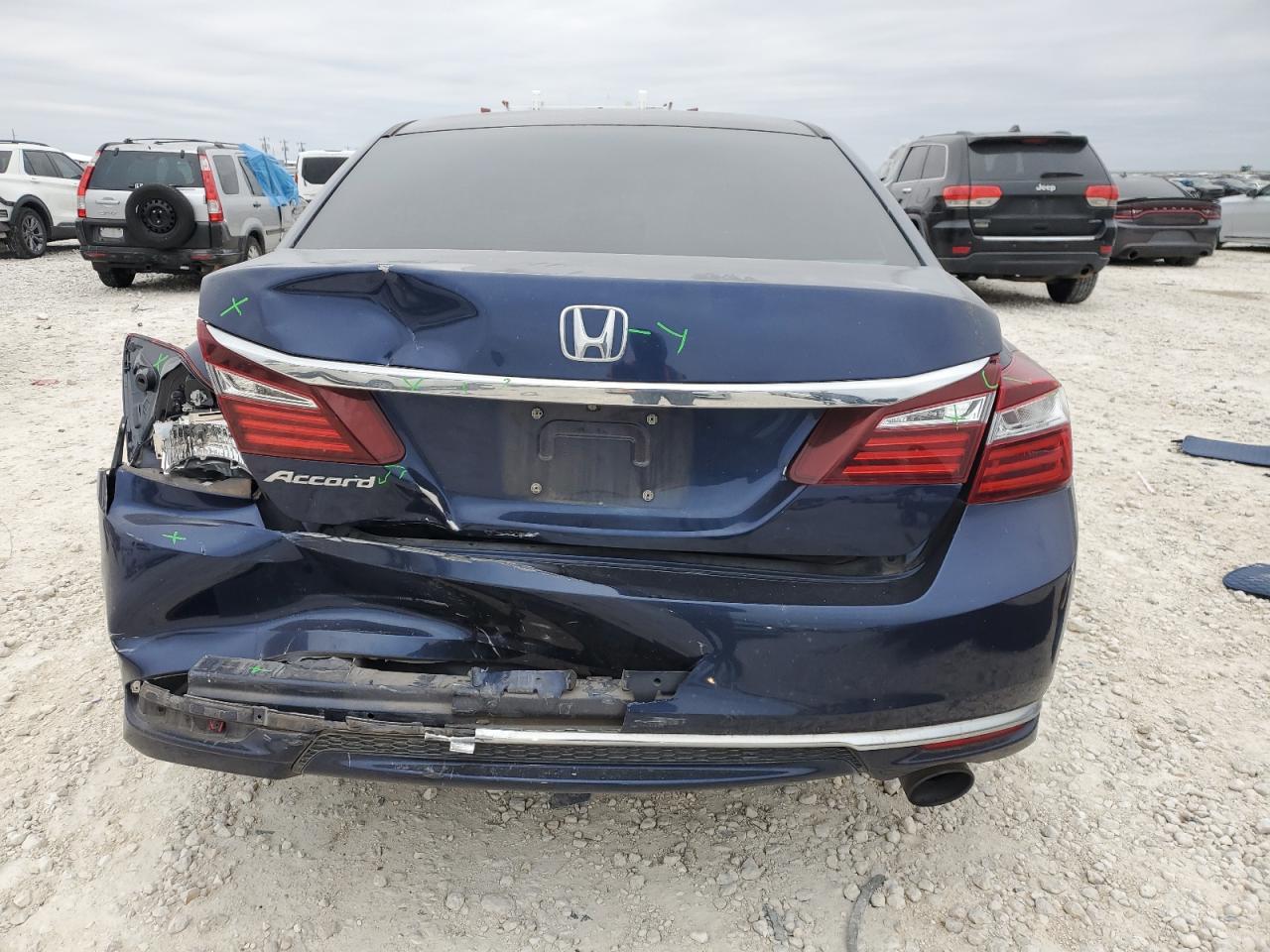 2017 Honda Accord VIN 1HGCR2F31HA184467 Copart auction photo, rear end damage thumbnail 6