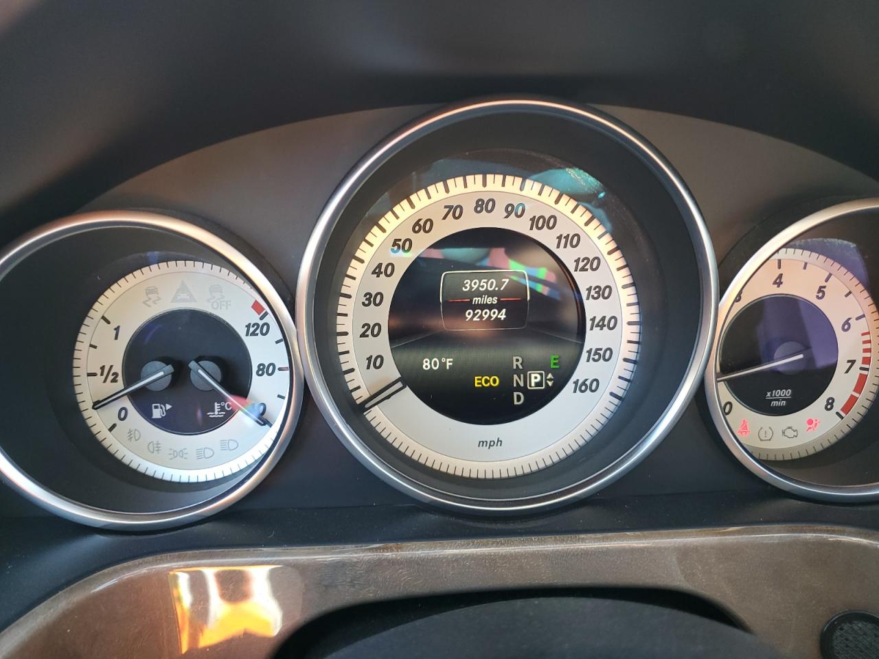 2014 Mercedes-Benz E-klasse VIN WDDHF8JB7EA871081 Copart auction photo, rear end / minor dent/scratches damage thumbnail 9