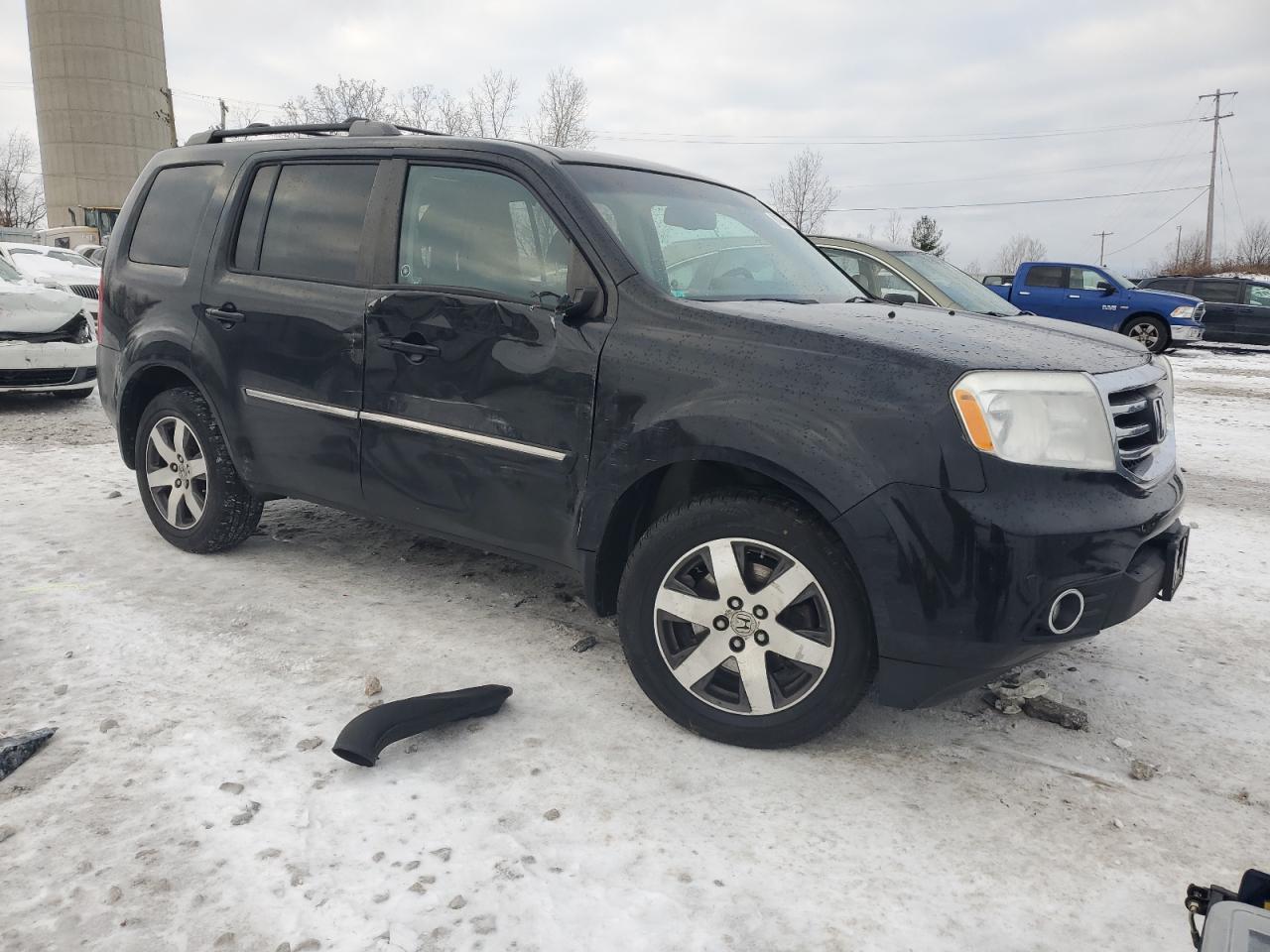2012 Honda Pilot VIN 5FNYF4H96CB505588 Copart auction photo, all over damage thumbnail 4