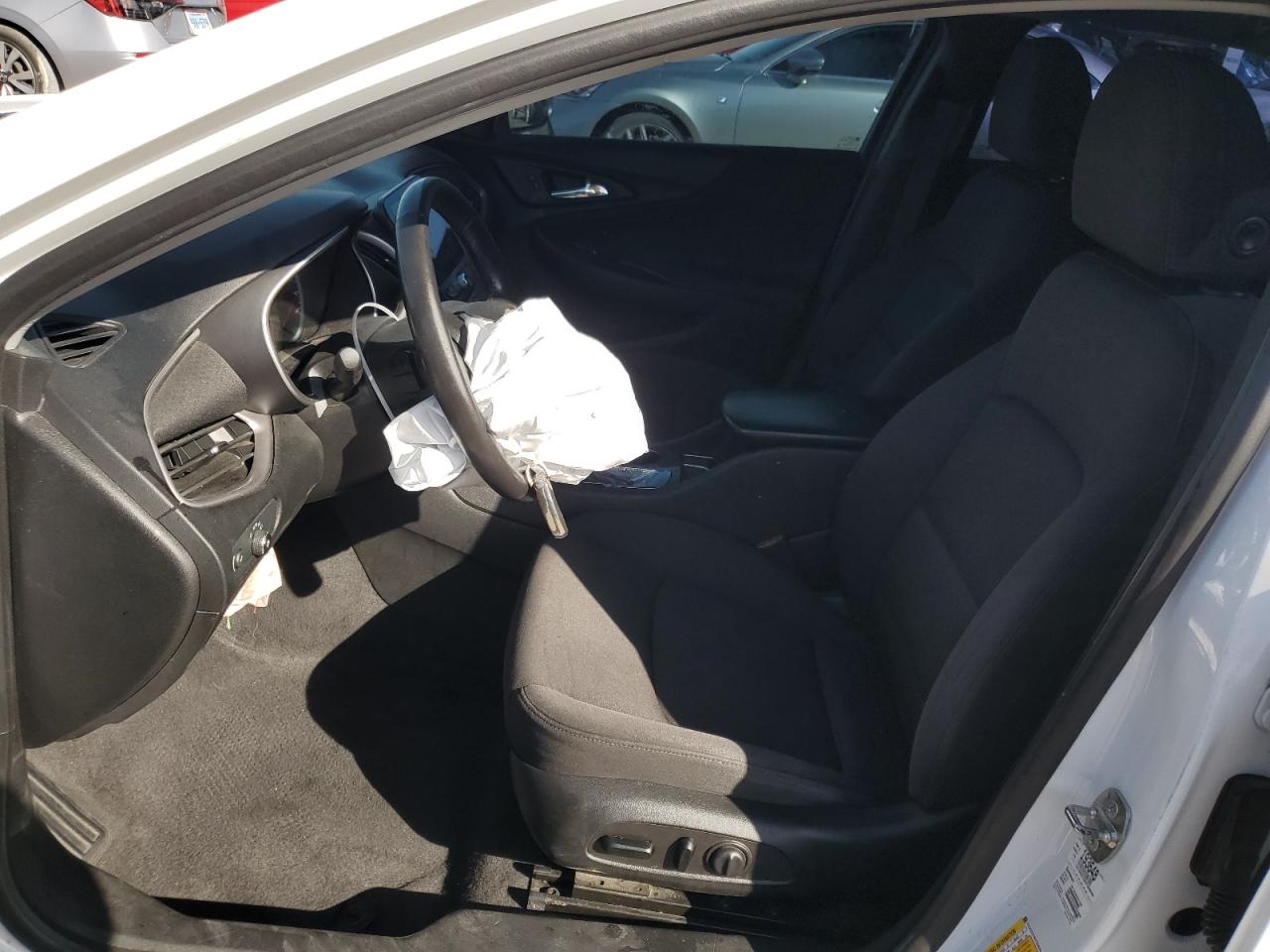 2019 Chevrolet Malibu VIN 1G1ZG5ST8KF204044 Copart auction photo, front end / side damage thumbnail 7