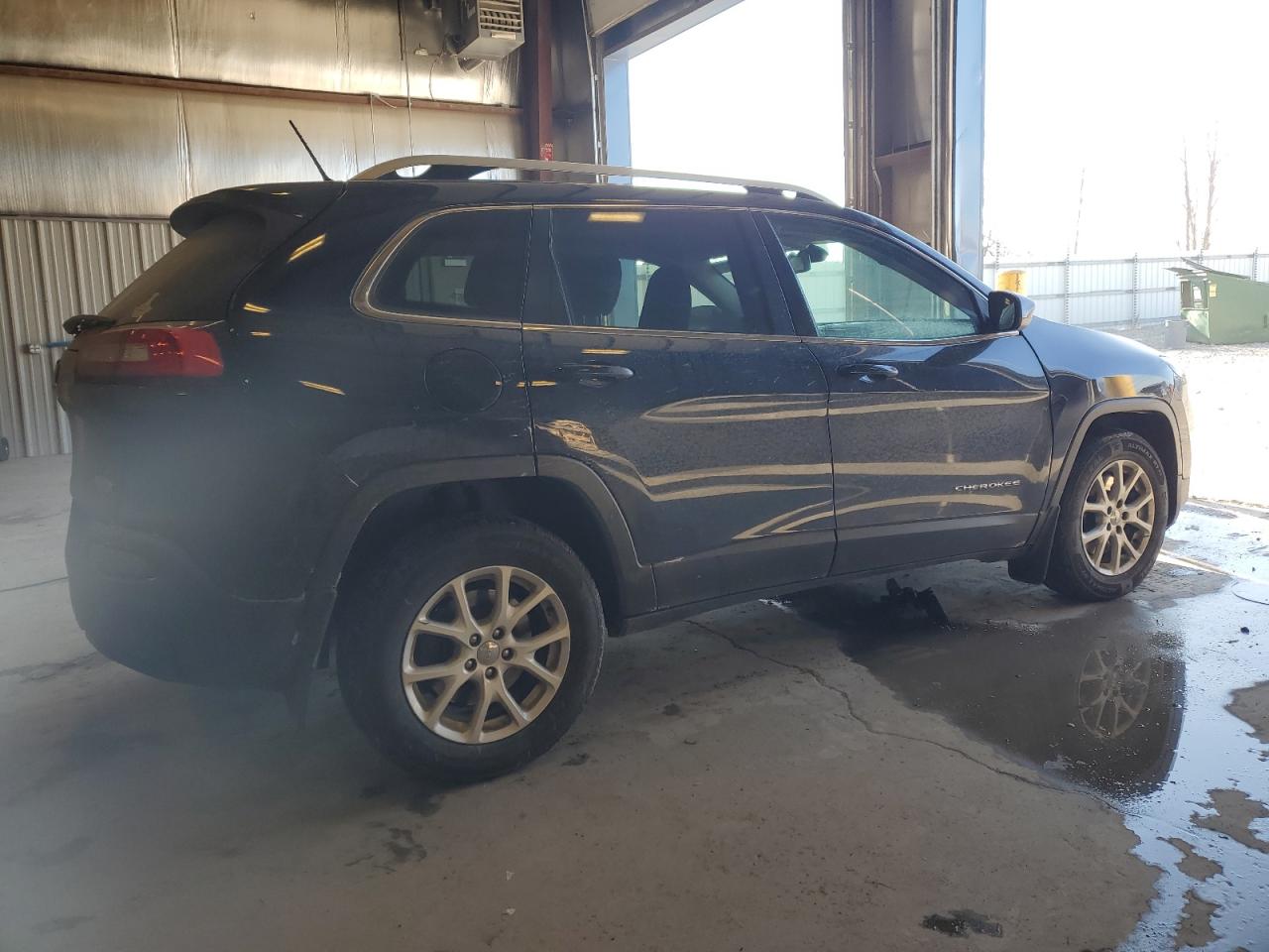 2015 Jeep Grand Cherokee VIN 1C4PJMCB1FW551110 Copart auction photo, front end damage thumbnail 3