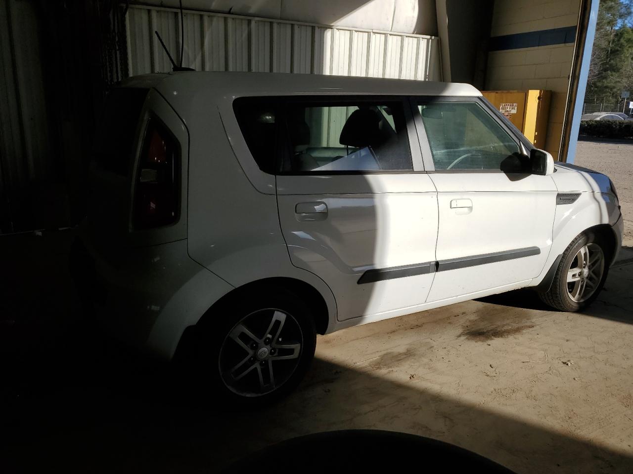 2010 KIA Soul VIN KNDJT2A29A7038682 Copart auction photo, rear end / front end damage thumbnail 3