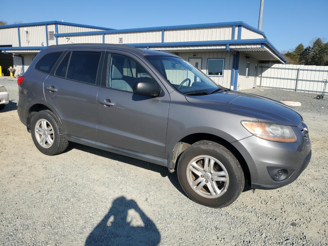 2010 Hyundai Santa Fe VIN 5NMSG3AB4AH396926 Copart auction photo, front end damage thumbnail 4