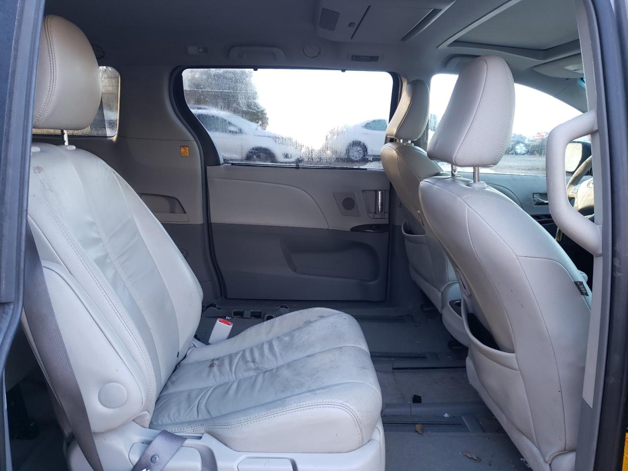 2012 Toyota Sienna VIN 5TDDK3DC0CS032028 Copart auction photo, rear end damage thumbnail 12