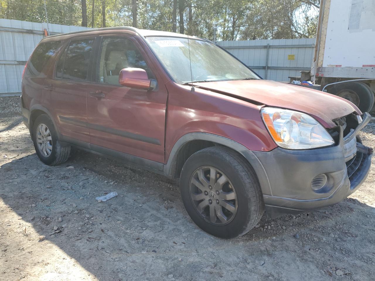2005 Honda CR-V VIN JHLRD78855C027654 Copart auction photo, front end / rear end damage thumbnail 4