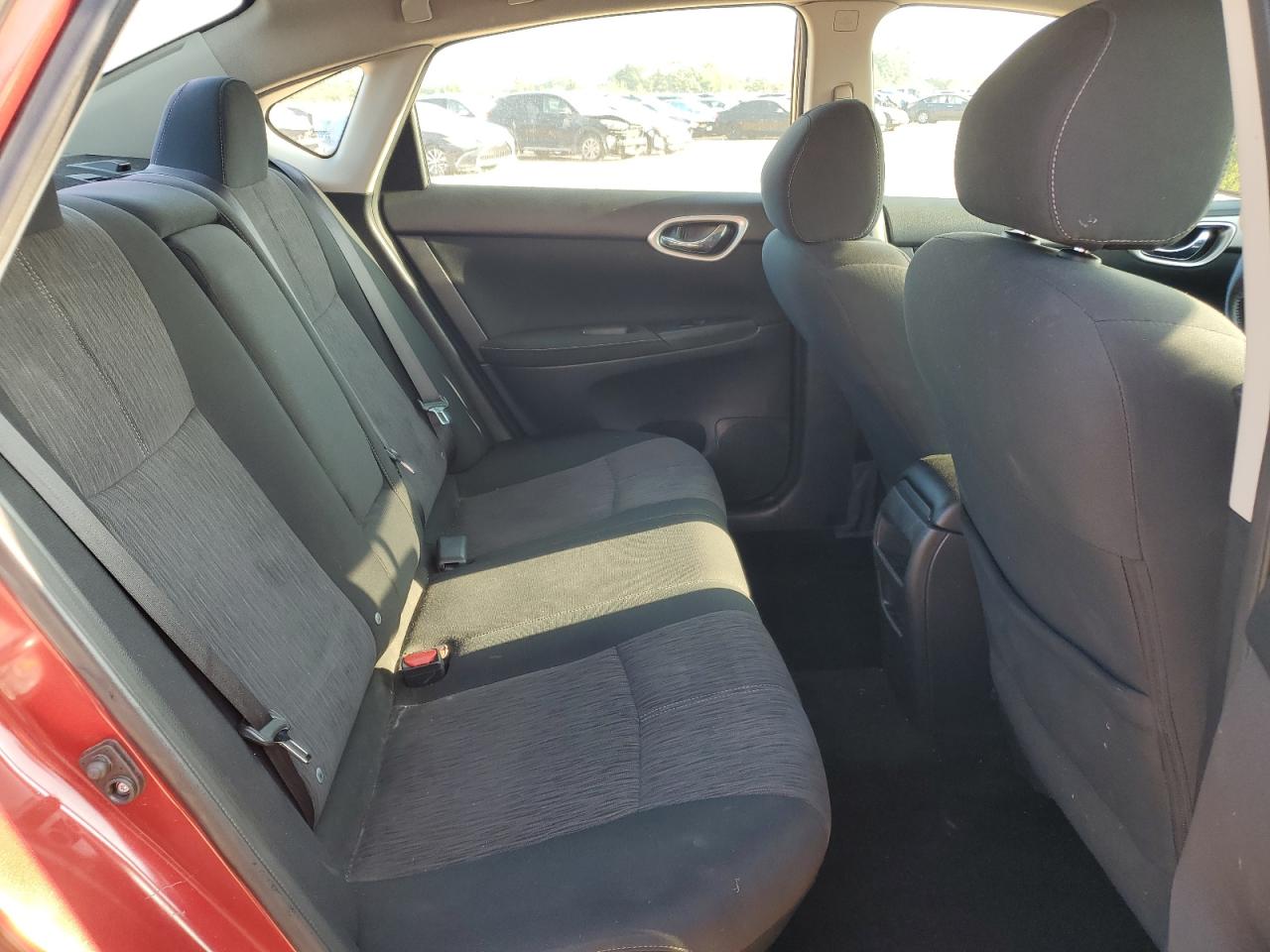 2015 Nissan Sentra VIN 3N1AB7APXFL668390 Copart auction photo, side / rear end damage thumbnail 10