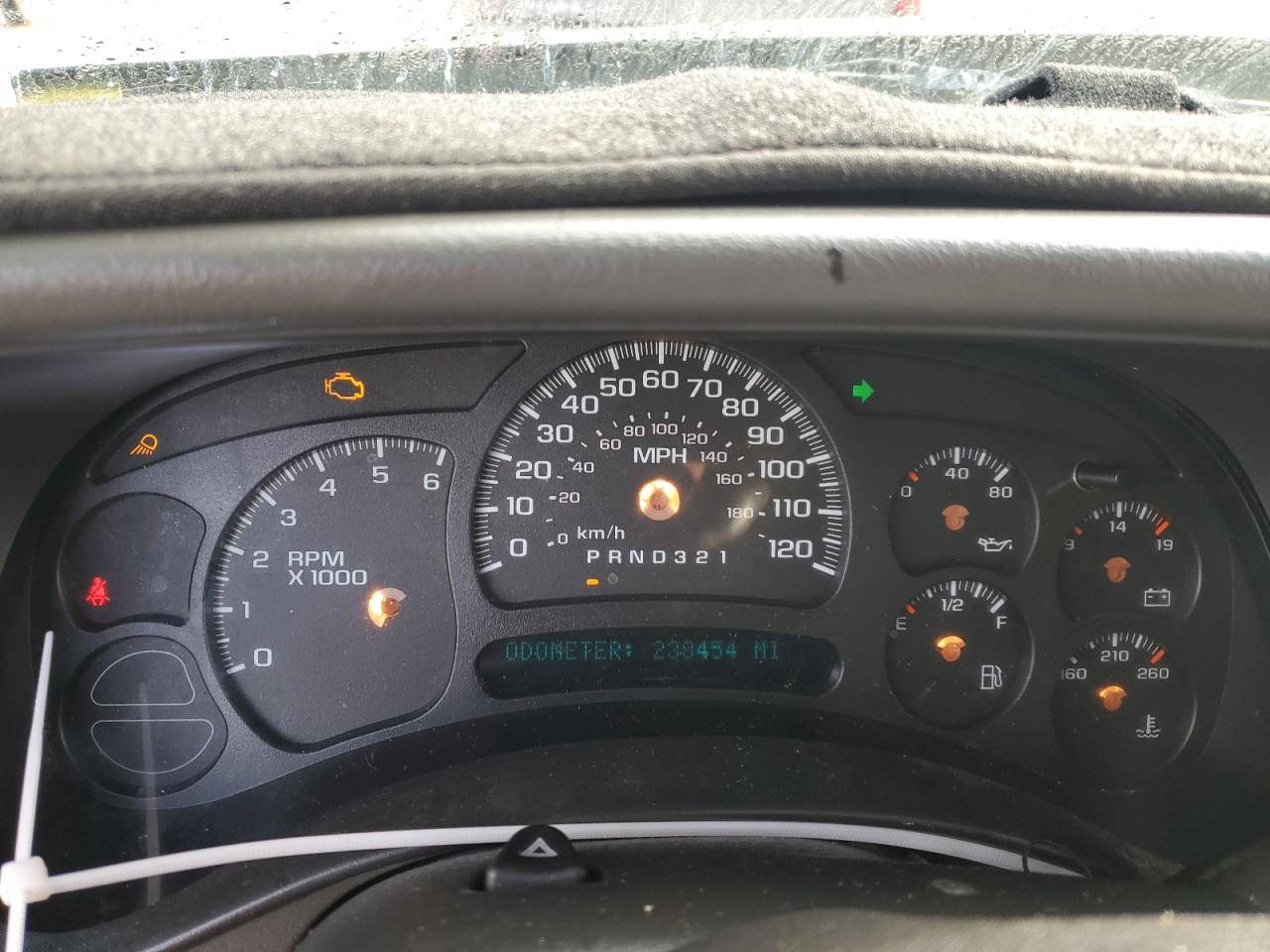 2006 GMC Sierra VIN 2GTEC13Z561304807 Copart auction photo, front end damage thumbnail 9