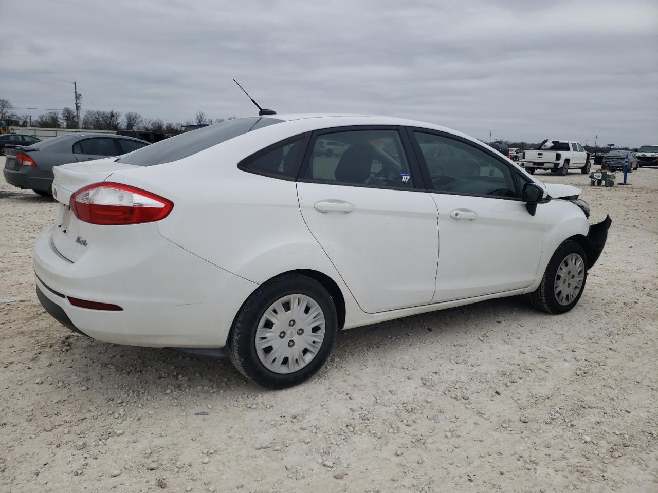 2015 Ford Fiesta VIN 3FADP4AJ0FM224375 Copart auction photo, front end damage thumbnail 3