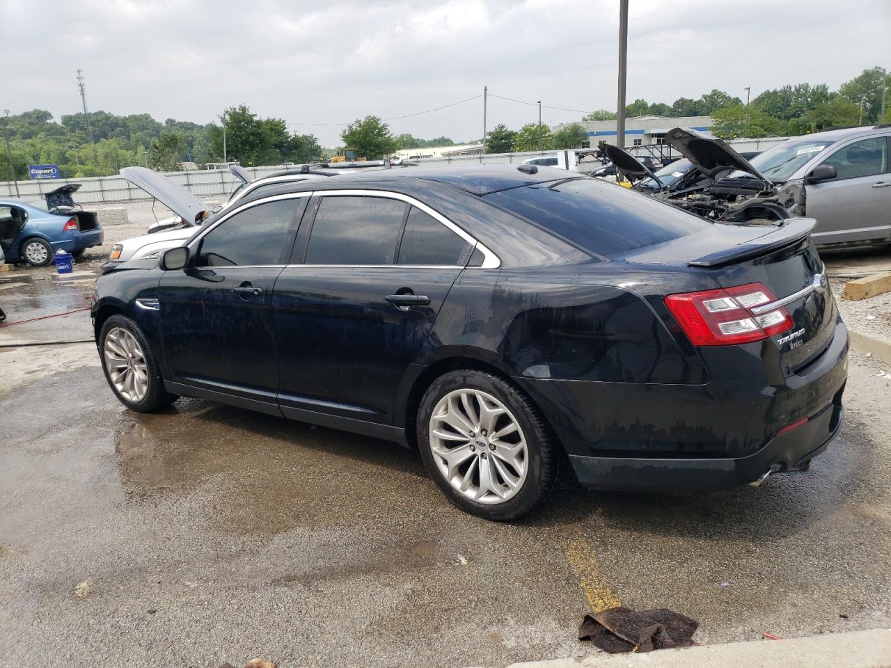 2017 Ford Taurus VIN 1FAHP2F83HG123422 Copart auction photo, front end damage thumbnail 2