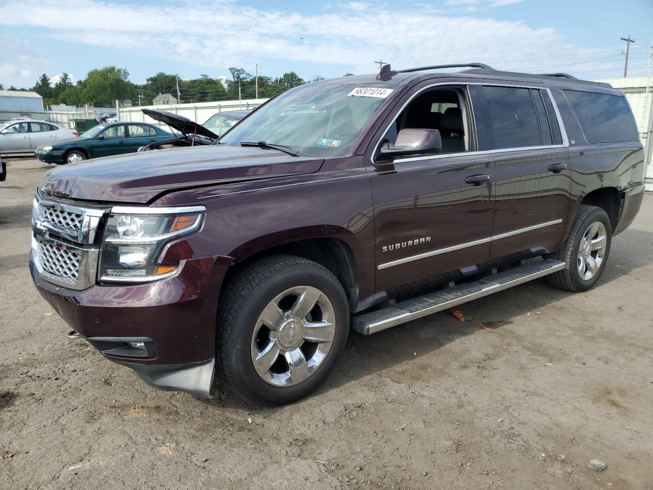 2017 Chevrolet Suburban VIN 1GNSKHKC4HR266760