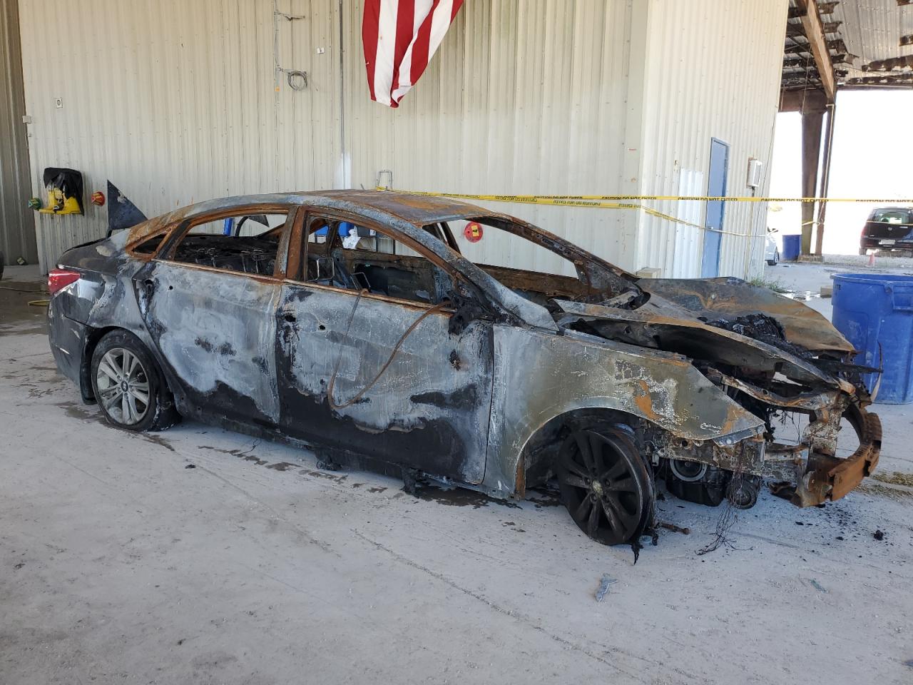 2013 Hyundai Sonata VIN 5NPEB4AC4DH530240 Copart auction photo, burn damage thumbnail 4